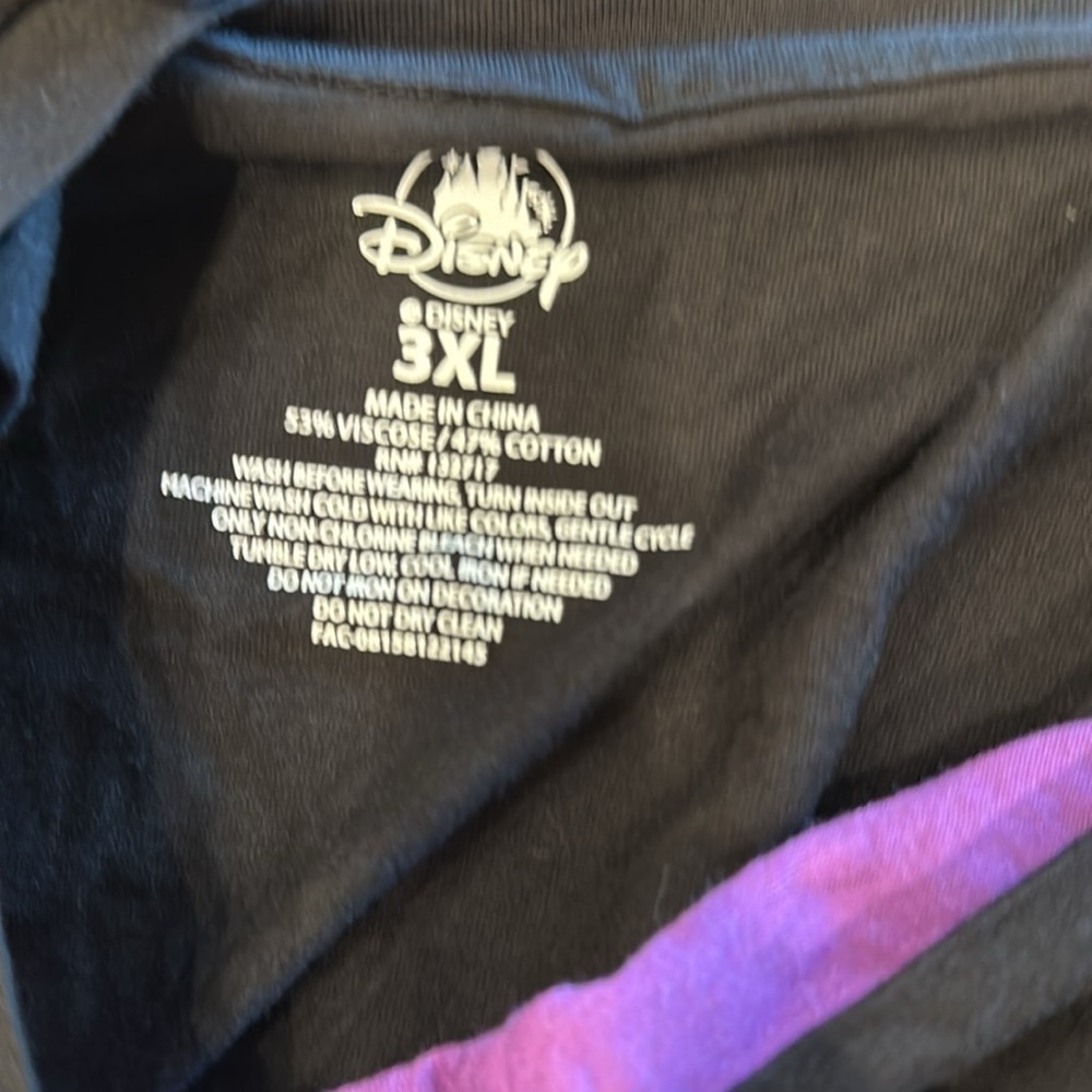 NWT Disney Parks tonight we fly Sanderson sisters black purple top 3XL - Picture 6 of 8